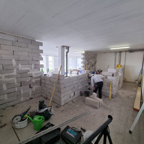 400963617_870209611435432_1494117993463000259_n